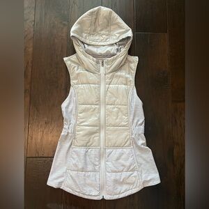 Women’s North Face vest with hood, size small
